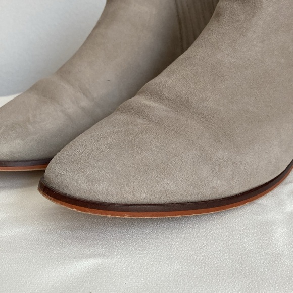 Reaction Kenneth Cole Loop-Y Gores Round Suede - Picture 8 of 12